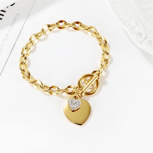 NEW Classic Carve FOREVER LOVE Heart Bracelet - Picture 2 of 6